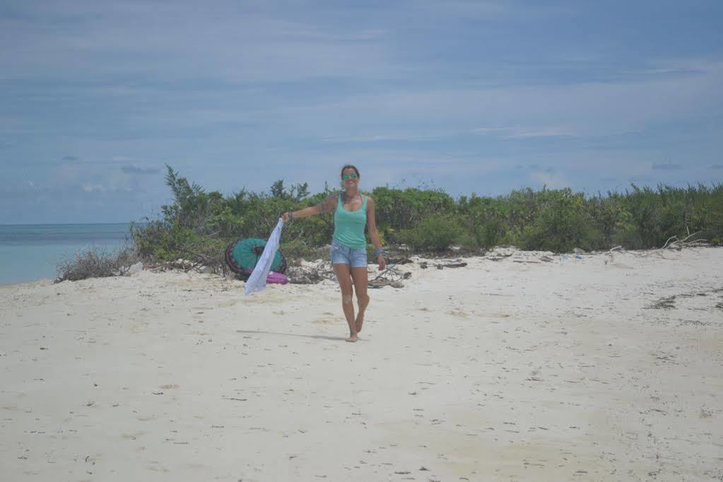ทรอปิคัล วิลเลจ เกสต์เฮาส์ Fehendhoo ภายนอก รูปภาพ