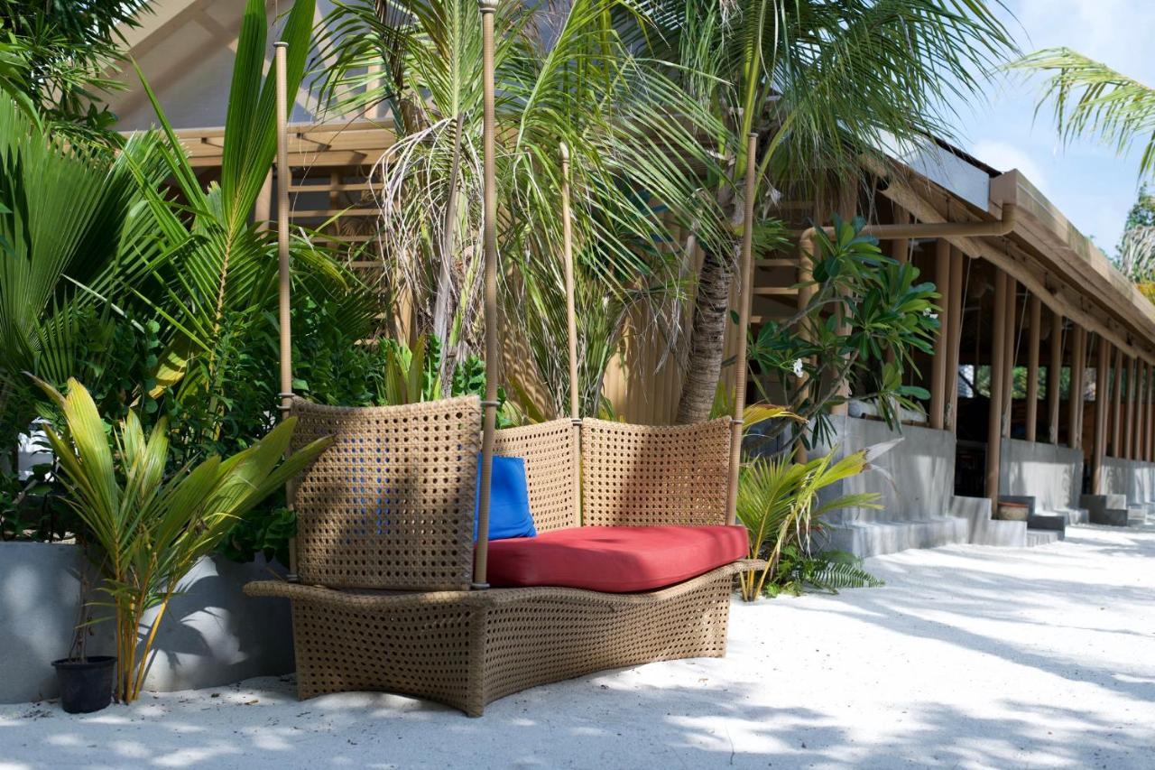 ทรอปิคัล วิลเลจ เกสต์เฮาส์ Fehendhoo ภายนอก รูปภาพ